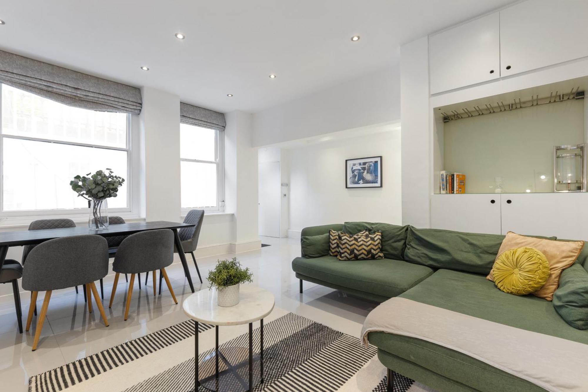 Heavenly Stays, Kensington, Luxurious 3-bd Oasis Apartment
